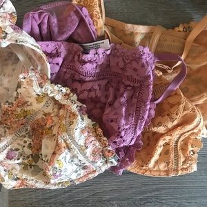 3 Victoria’s Secret lace bras 34DD